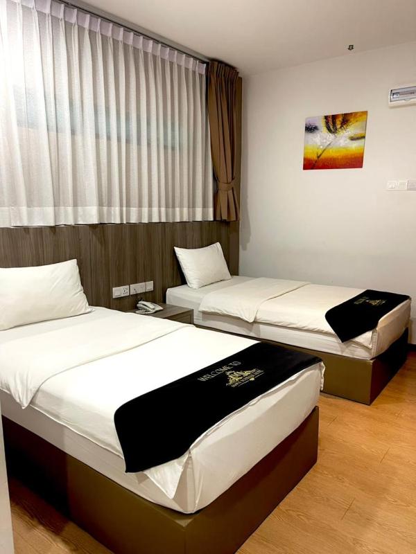 Maple Boutique Hotel - image 8