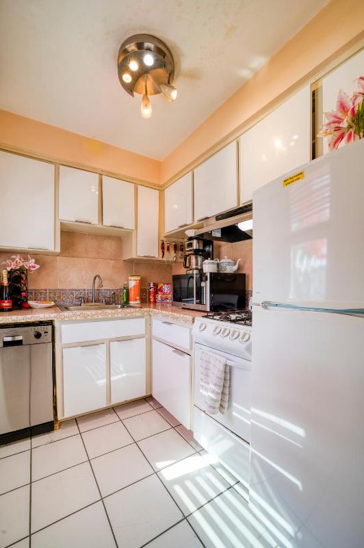 Sinclair Boutique Hotel - image 26