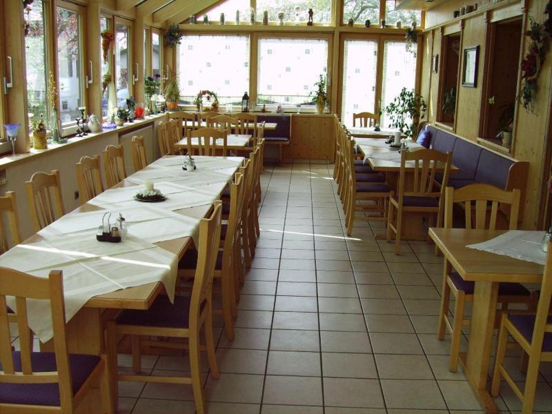 Single Room image 3