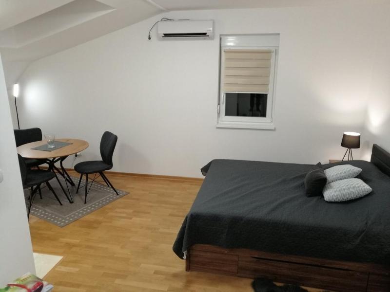 Soft Loft cozy studio with a garage parking place - image 12
