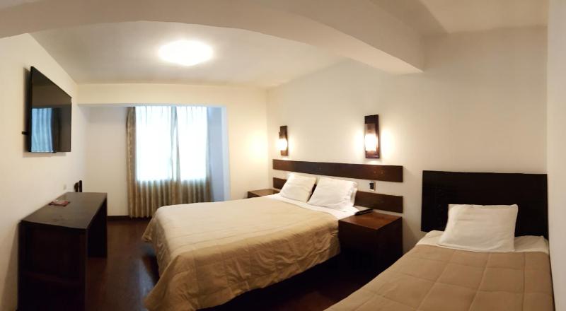 La Cabaña Hotel - image 5