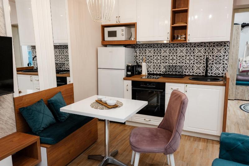 Tomin sokak Apartment - image 2