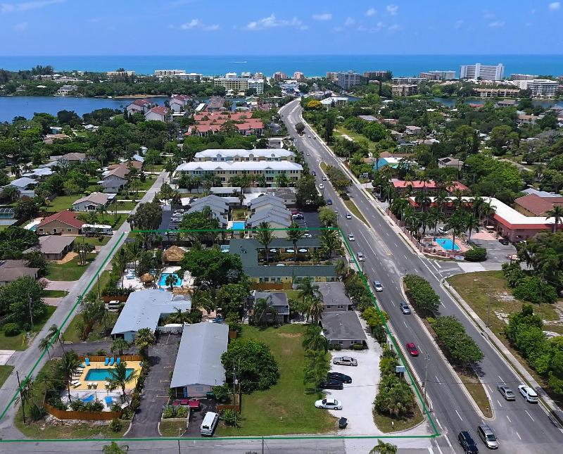 Siesta Key Palms Resort - image 36