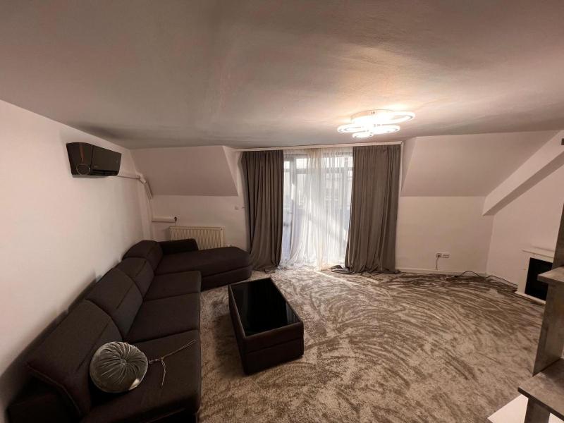 Apartament de Lux - image 1