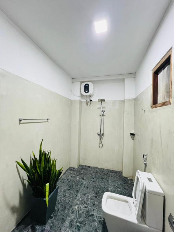 Baba Place Thalpe - image 15