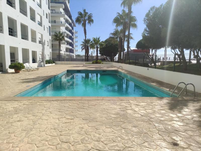 Beachside Apartment - With Pool by HD PROPERTIES - image 15