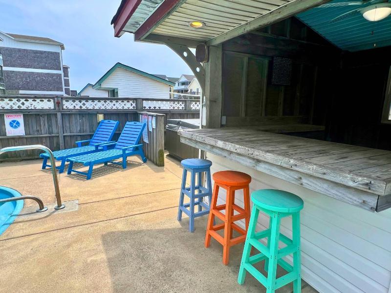 The Barnacle Barn - KDH MP 9.5 Ocean View 145 Yds to Beach Tiki Bar Pool Hot Tub Pets OK - image 35