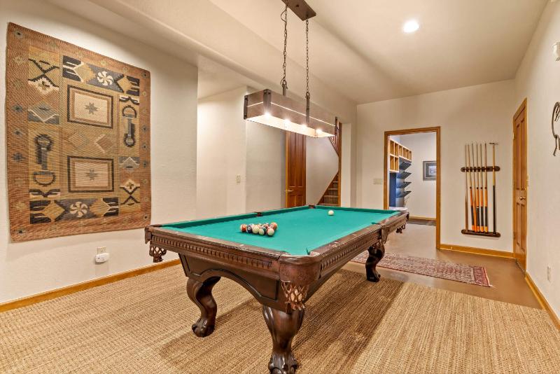 Boulder Ridge Lodge: Huge Ski-In Home w/ 20 Beds - image 42