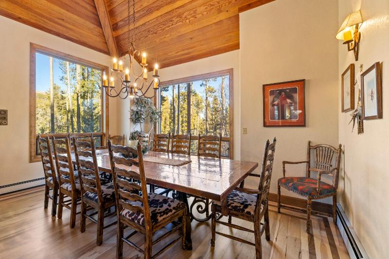 Boulder Ridge Lodge: Huge Ski-In Home w/ 20 Beds - image 21