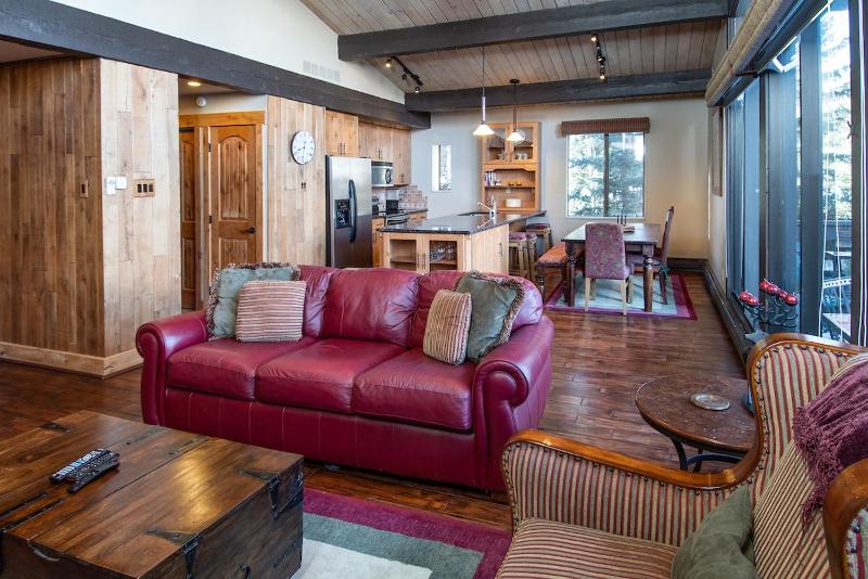 Tamarisk Slalom Condo: Walk To The Slopes/Town - image 20