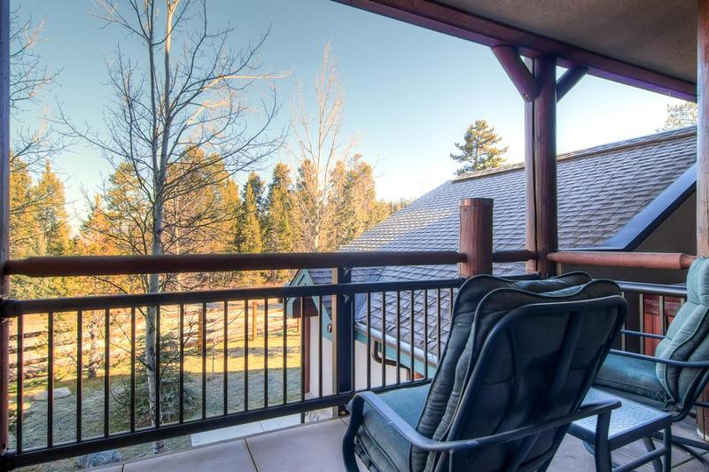 Corral at Breckenridge Raven Condo: Soaking Tub Views - image 19