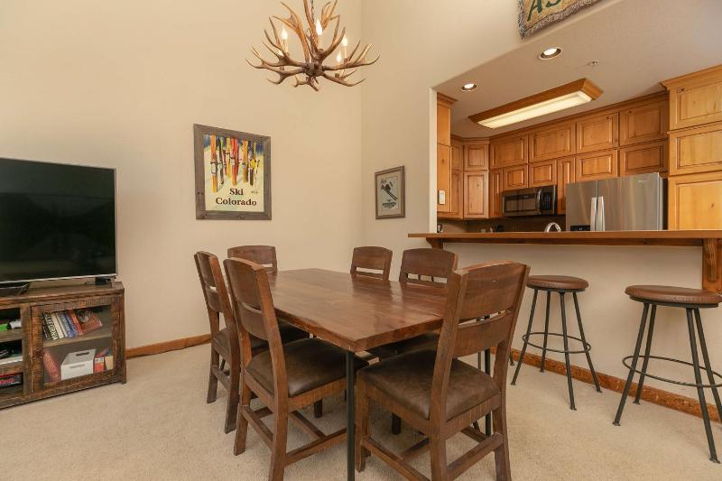 Riverbend Sawmill Run Condo: Ski In/Out Retreat - image 2