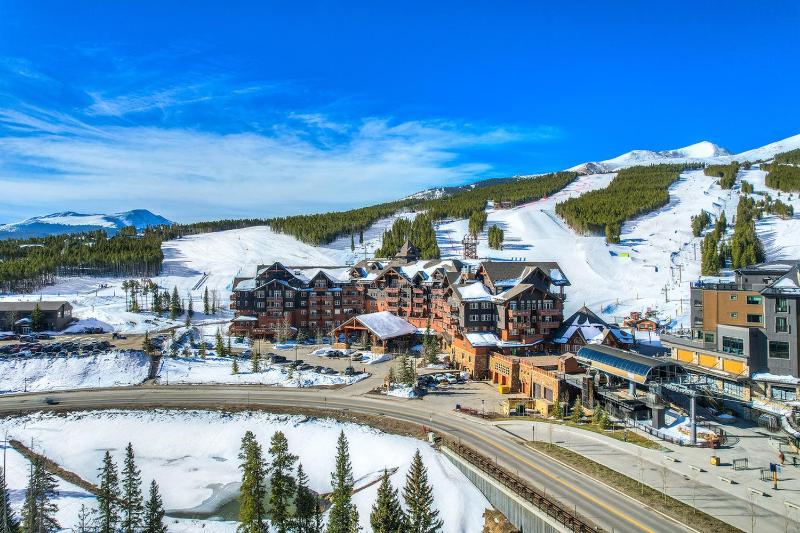 One Ski Hill Place Condo: Peak 8 Ski In/Out Resort Amenities - image 2