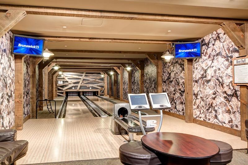 One Ski Hill Place Condo: Peak 8 Ski In/Out Resort Amenities - image 37