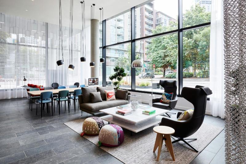 citizenM Seattle South Lake - image 2