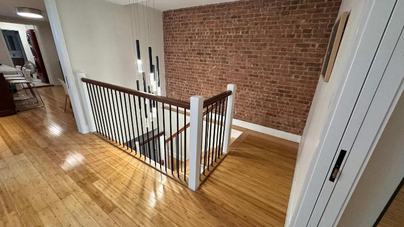 Modern Townhouse in Historic Harlem - image 14