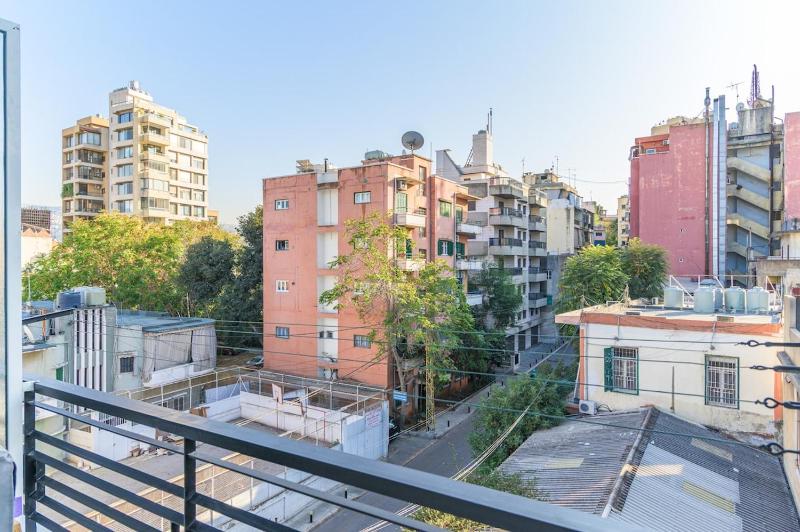 Coral 1BR Apartment In Mar Mikhael - image 2