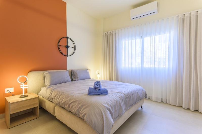 Coral 1BR Apartment In Mar Mikhael - image 13