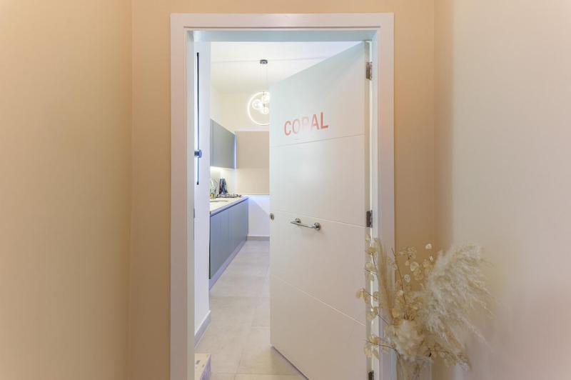 Coral 1BR Apartment In Mar Mikhael - image 6