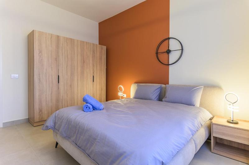 Coral 1BR Apartment In Mar Mikhael - image 16