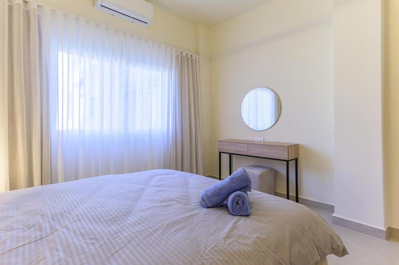 Coral 1BR Apartment In Mar Mikhael - image 3