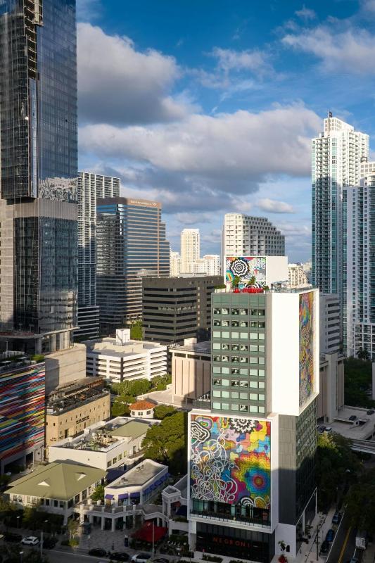 citizenM Miami Brickell - image 7
