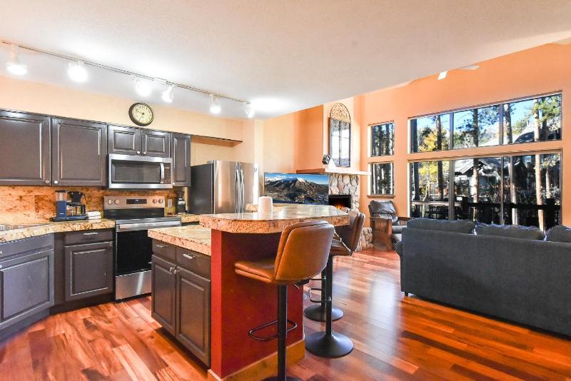 Village Point Alpine Townhome - Walk to Lifts/Town Close to Everything - image 32