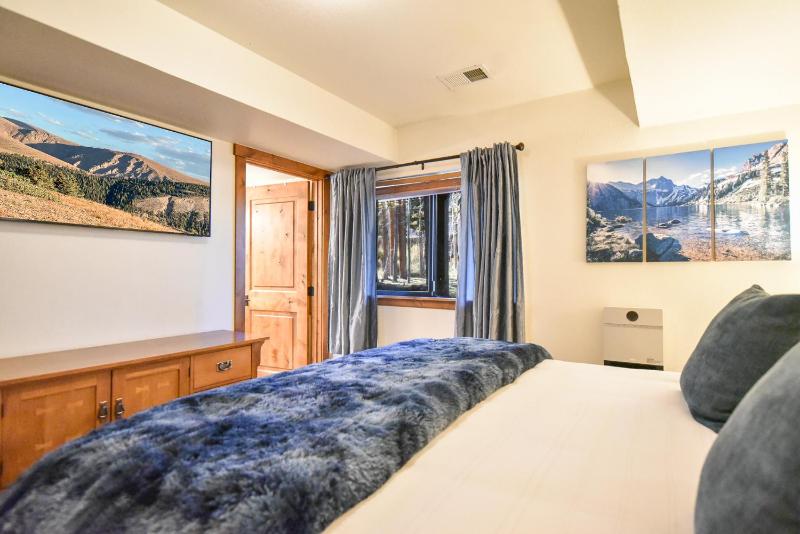 Village Point Alpine Townhome - Walk to Lifts/Town Close to Everything - image 29