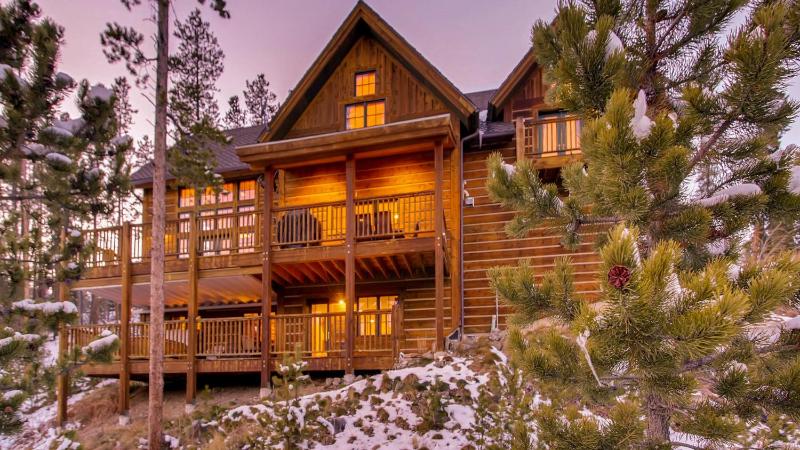 Mountain Lodge at Snowshoe: Beautiful Location Views - image 1