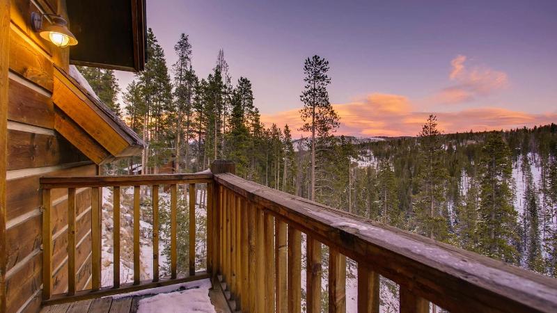 Mountain Lodge at Snowshoe: Beautiful Location Views - image 8