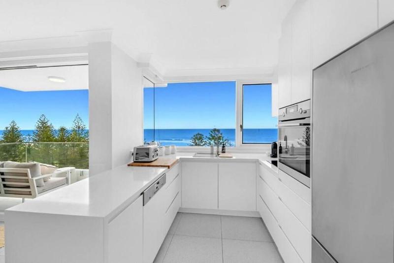 Oceanfront Escape Southern Cross 9th Floor - image 13