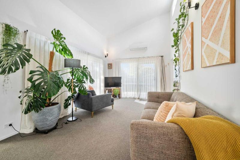 Urban Nook - Stylish Two Bedroom Hideaway - image 8