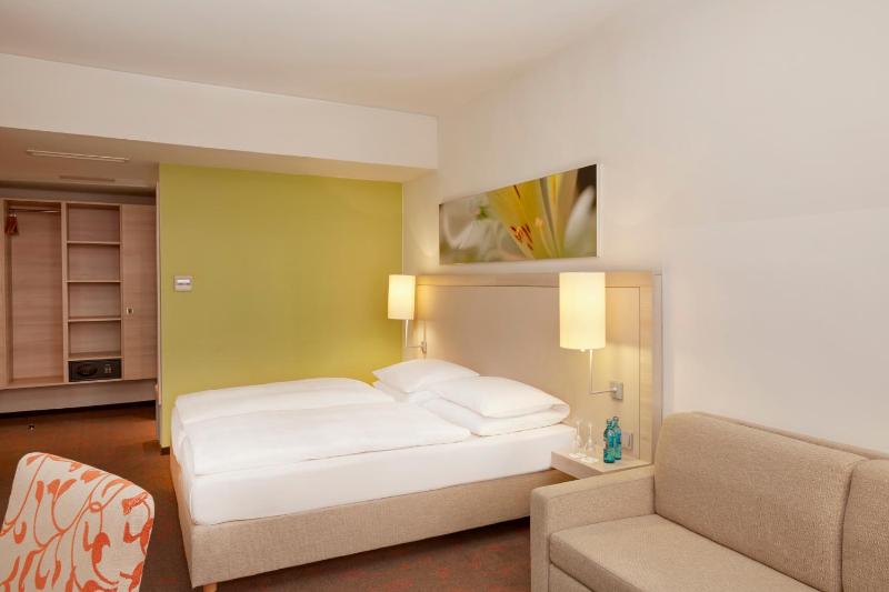 H+ Hotel Munchen - image 13