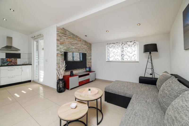Apartments Pera - image 11