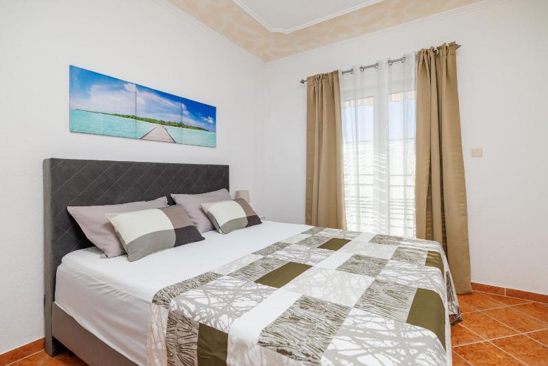 Apartments Pera - image 18