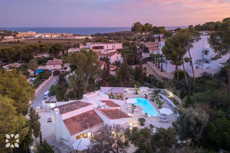 Villa Ona Mar by Abahana Villas - image 9