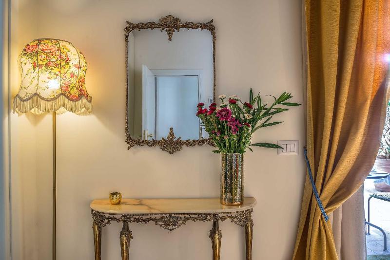 Double Room with Terrace image 4