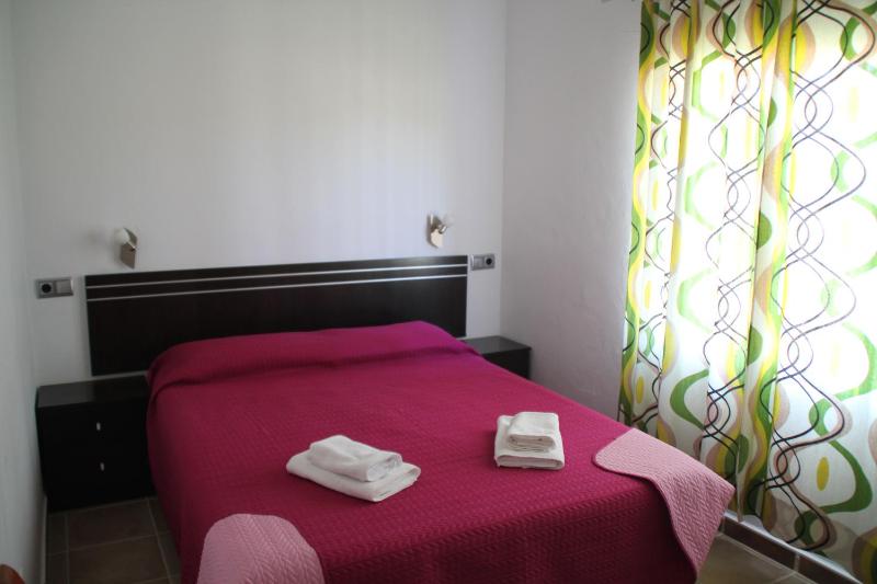 One bedroom apartment (2-3 Adults) image 3