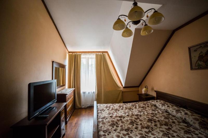 Two-Bedroom Suite image 2