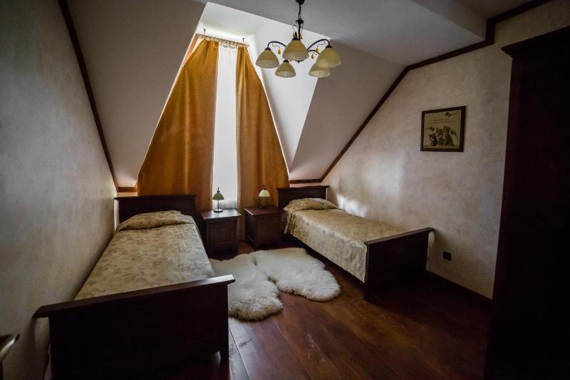 Two-Bedroom Suite image 4