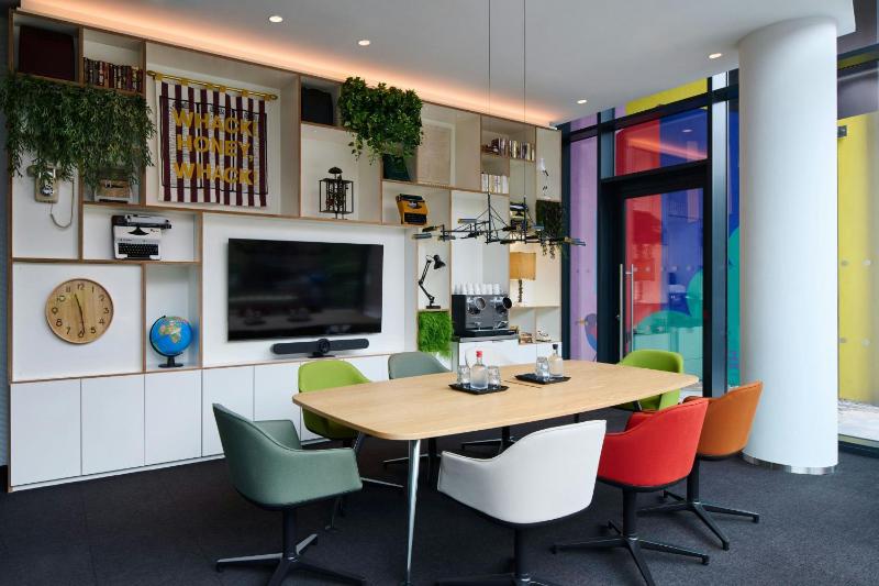 citizenM Dublin St. Patrick's - image 2