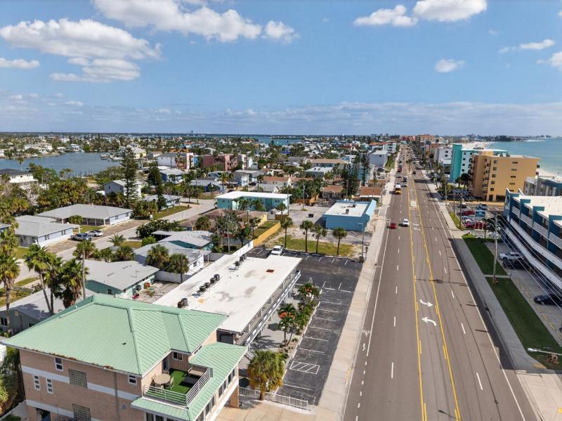 Sunset Beach Suites Unit 2 - image 8