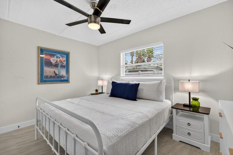 Sunset Beach Suites Unit 3 - image 15