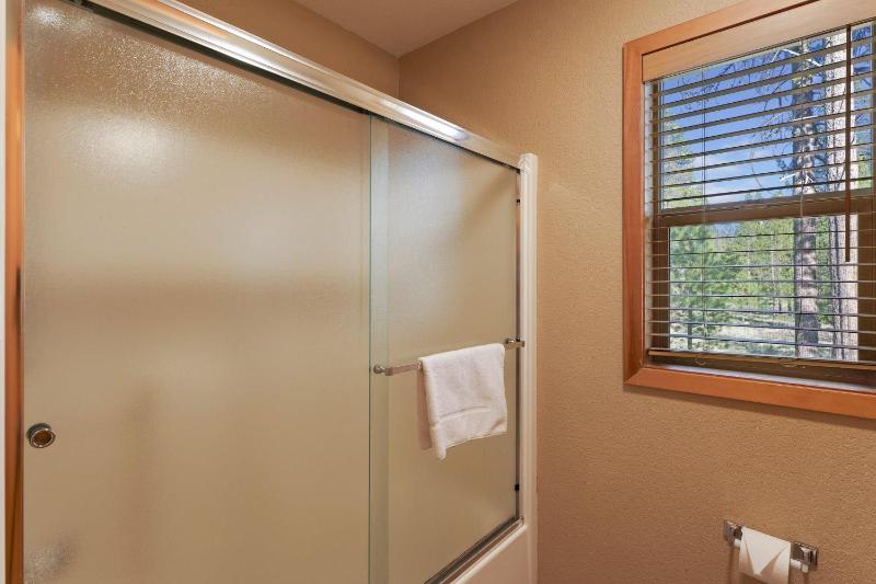 37 Kinglet - image 20