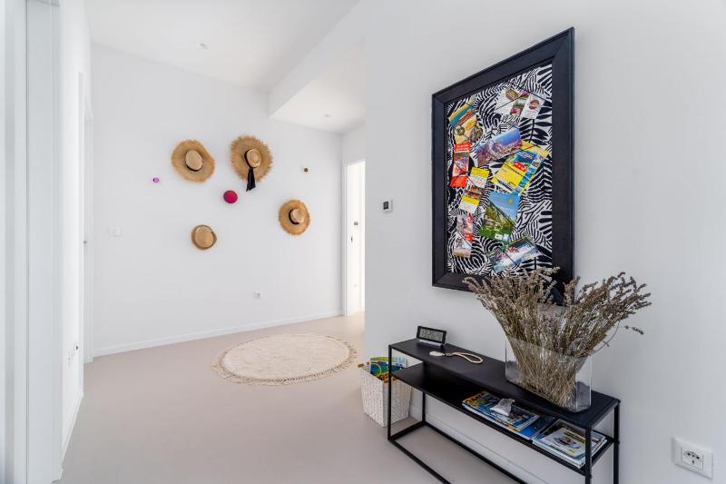 Villa Lemon 3 Bedrooms 4 Baths Infinity Pool Whirlpool Cinema room Sea view - image 40