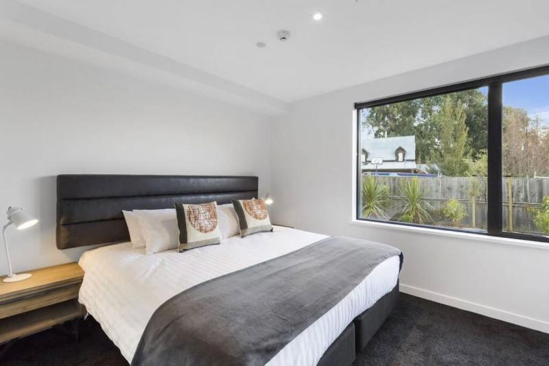 Taha Apartment at the base of Coronet Peak - image 5