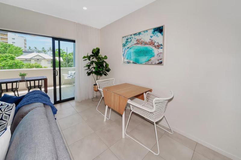 Coastal 2-Bed with Parking & Pool by the Ocean - image 6