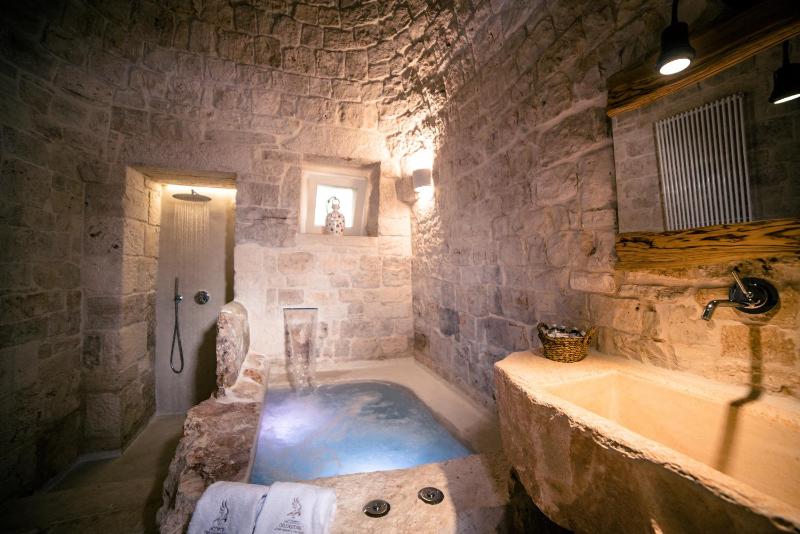 Suite with Spa Bath - Trullo image 1