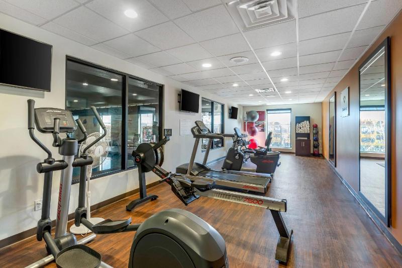 MainStay Suites Near Denver Downtown - image 21