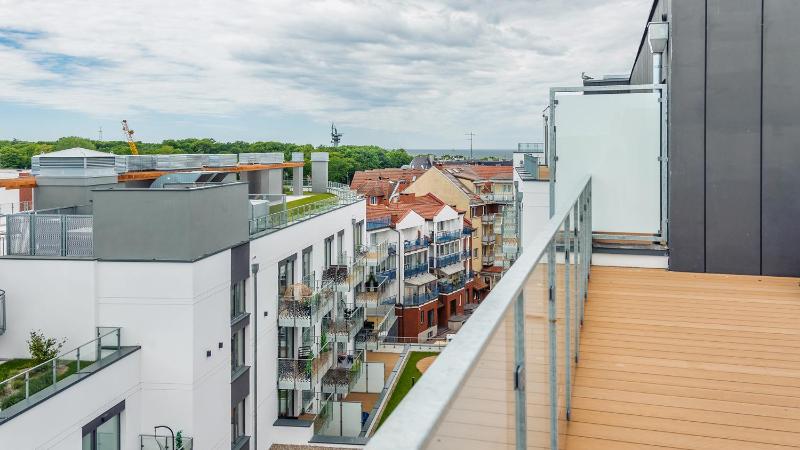 Apartamenty z widokiem D607 D408 Basen Fitnes Garaż Bawialnia Parking w CENIE - Nadmorskie Tarasy-Kołobrzeg - image 49